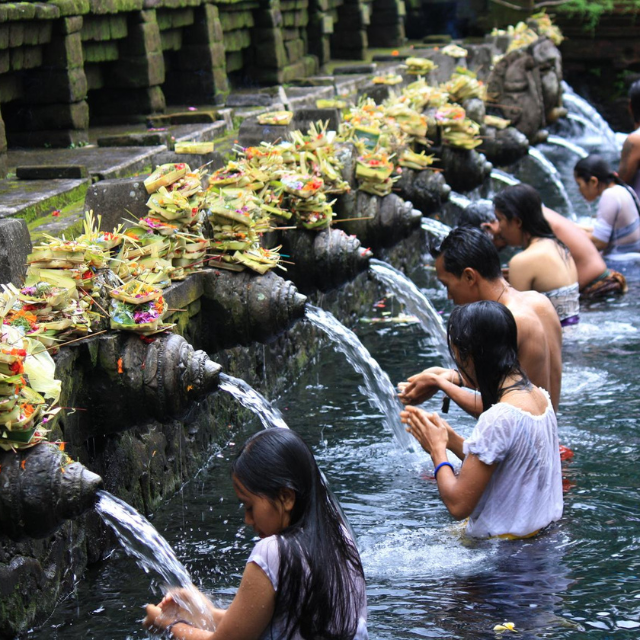 tirta empul2